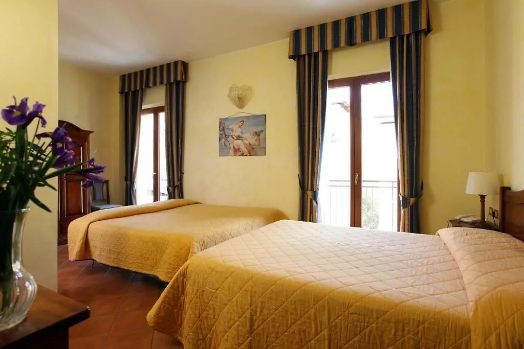 Hotel Bologna Florence