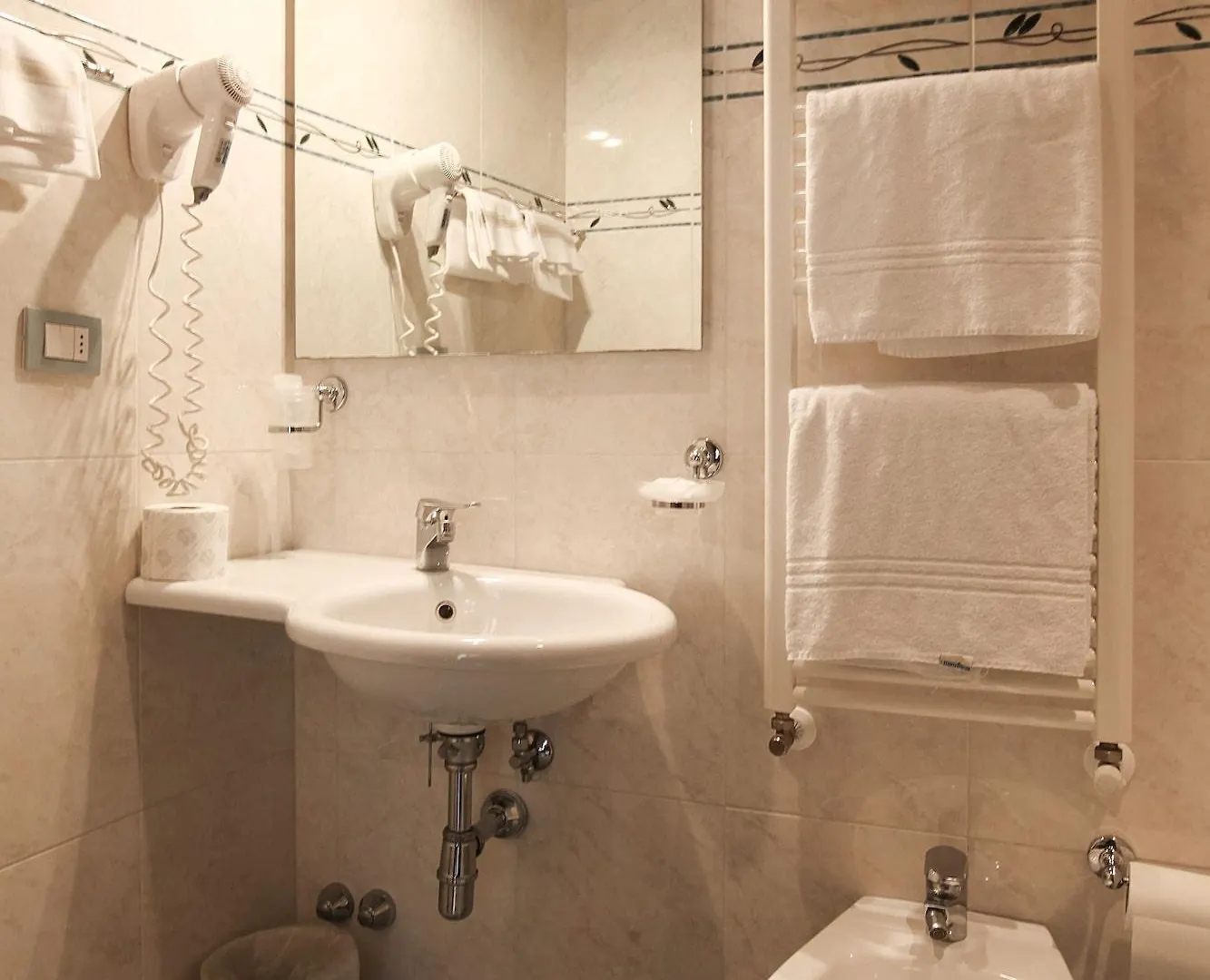 Hotel Bologna Florence