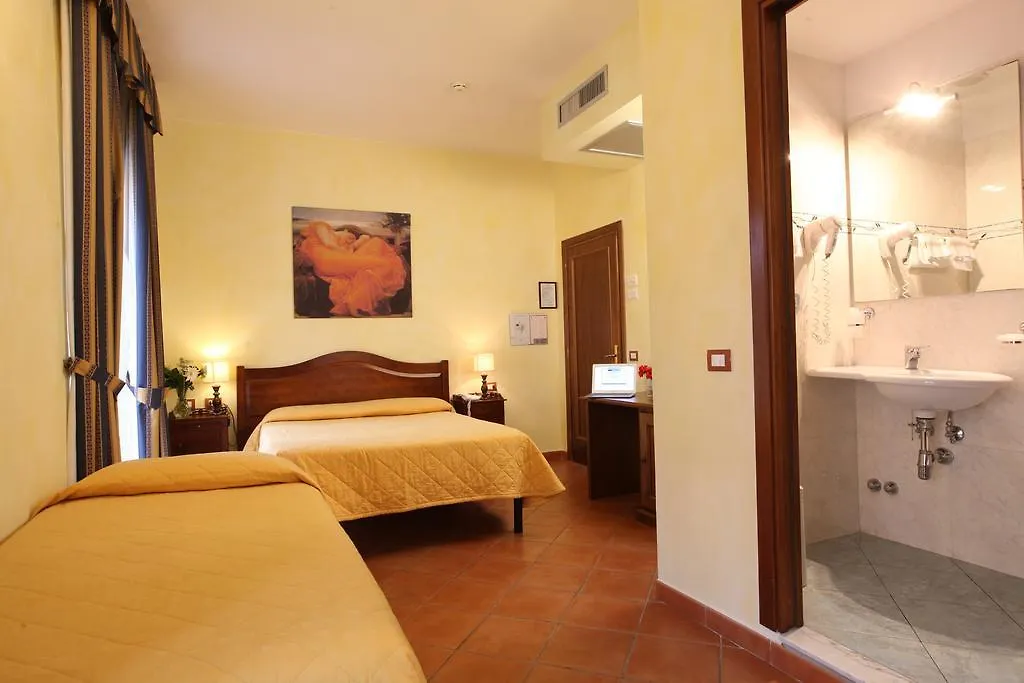 Hotel Bologna Florence